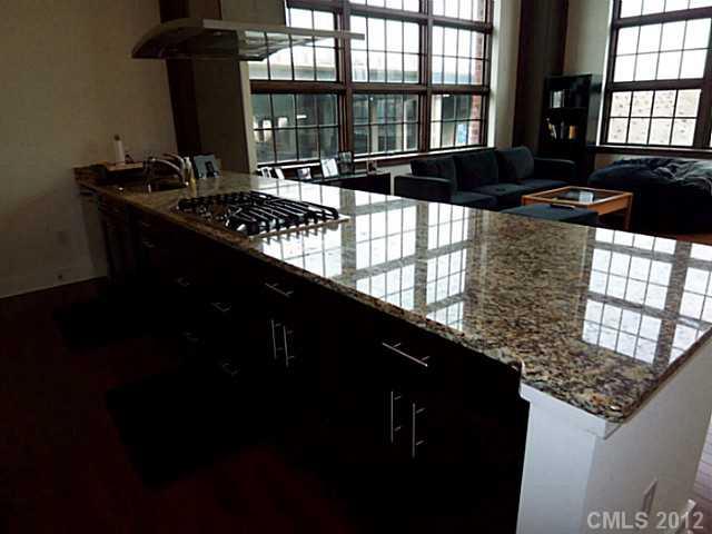 Property image 3 at 715 N Graham Street, Charlotte, NC 28202