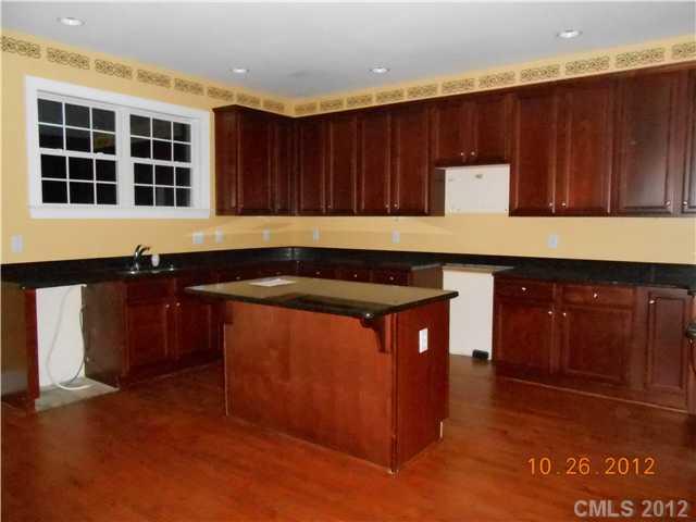 Property image 3 at 322 Robinson Road, Mooresville, NC 28117