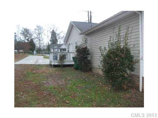 Property image 2 at 1052 Marietta Street, Charlotte, NC 28214