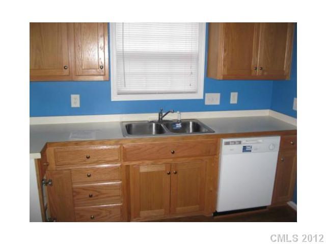 Property image 4 at 1052 Marietta Street, Charlotte, NC 28214