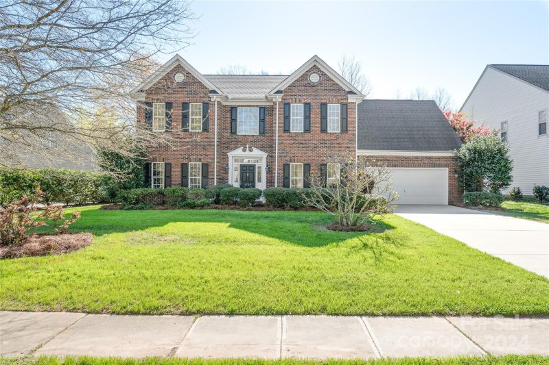 3709 Weddington Ridge Lane