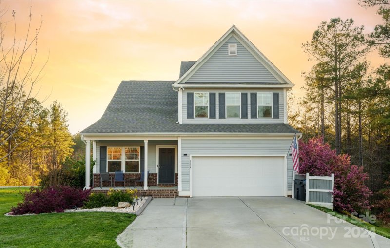 6105 Hawk View Road