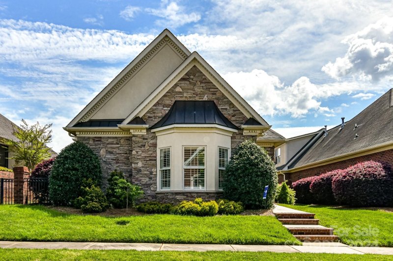 Property image 2 at 108 Hallmark Crossing, Rock Hill, SC 29732