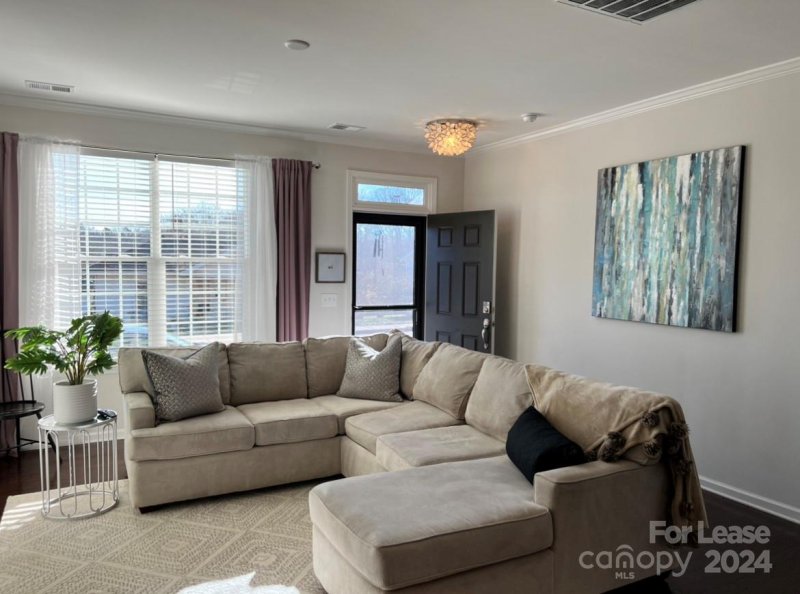 Property image 2 at 124 Linestowe Drive, Belmont, NC 28012