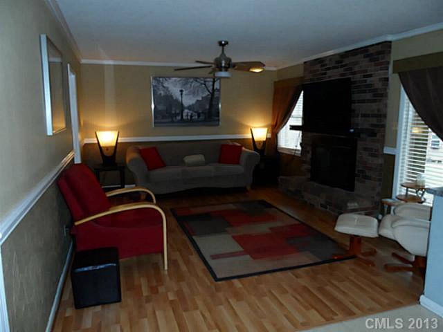 Property image 3 at 140 Greendale Drive, Mount Holly, NC 28120