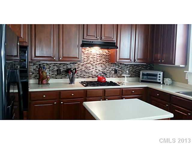 Property image 3 at 224 Wendover Heights Circle, Charlotte, NC 28211