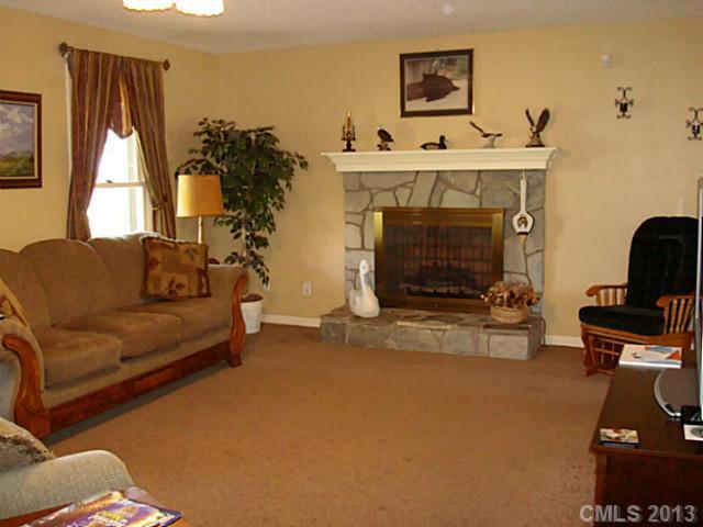 Property image 3 at 2873 Moose Gantt Trail, Crouse, NC 28033