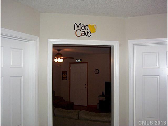 Property image 4 at 127 Squire Court, Statesville, NC 28625