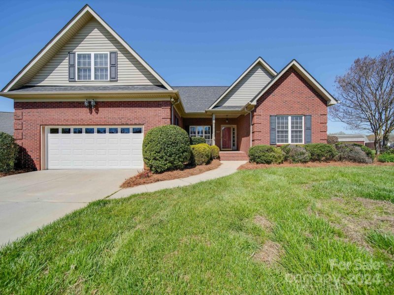 Property image 2 at 764 Hathcock Glen Drive, Oakboro, NC 28129