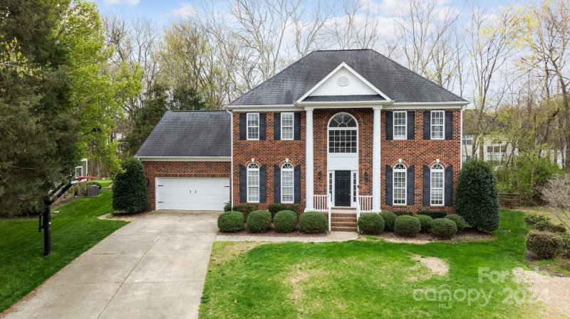 Property image 2 at 102 Towton Court, Waxhaw, NC 28173