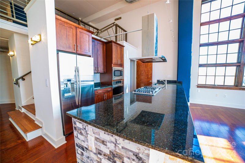 Property image 2 at 715 N Graham Street, Charlotte, NC 28202