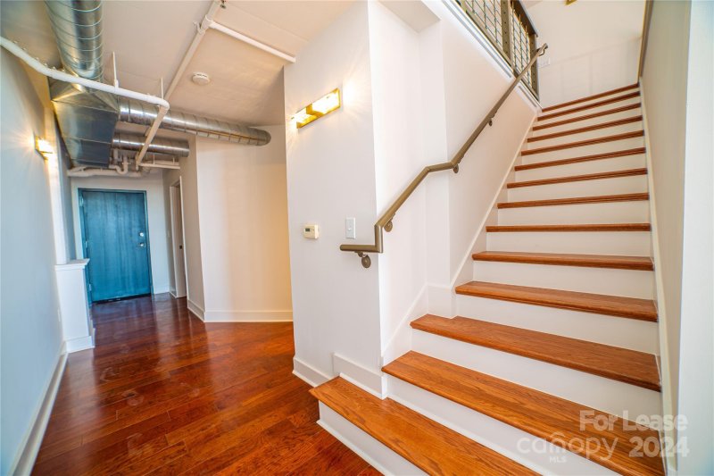 Property image 3 at 715 N Graham Street, Charlotte, NC 28202