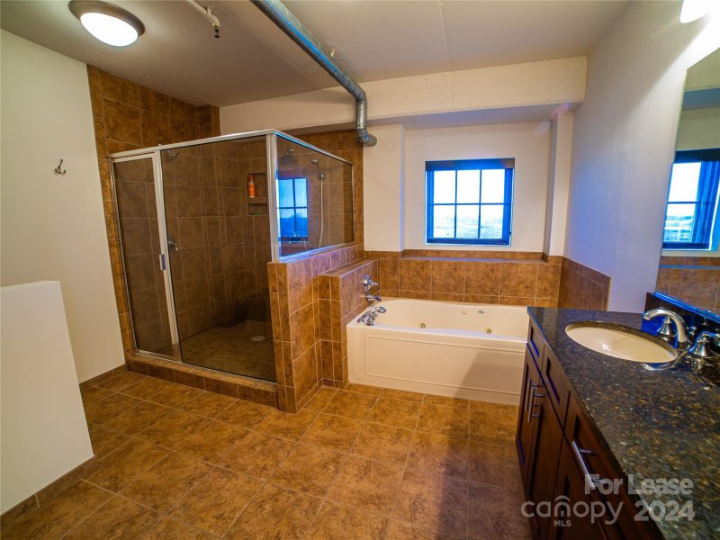 Property image 5 at 715 N Graham Street, Charlotte, NC 28202