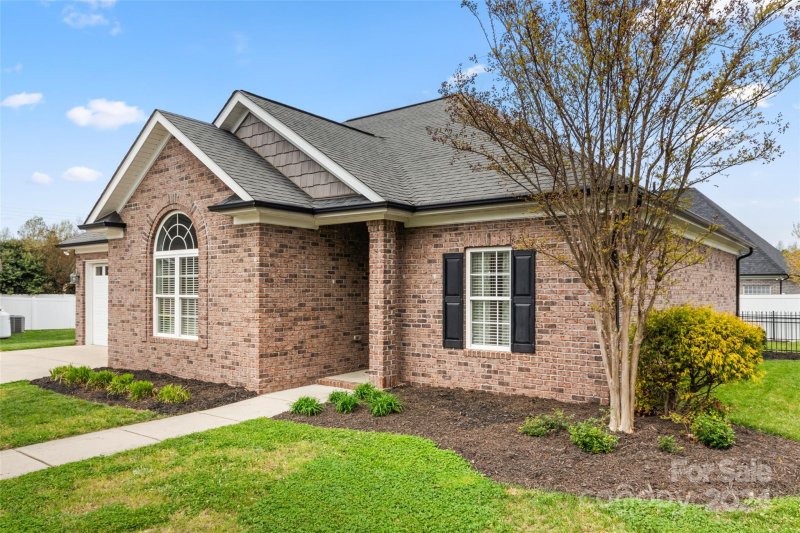 Property image 2 at 320 Wendover Drive, Locust, NC 28097