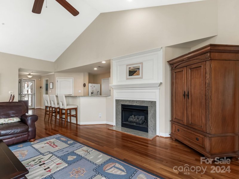 Property image 4 at 18543 Harborside Drive, Cornelius, NC 28031