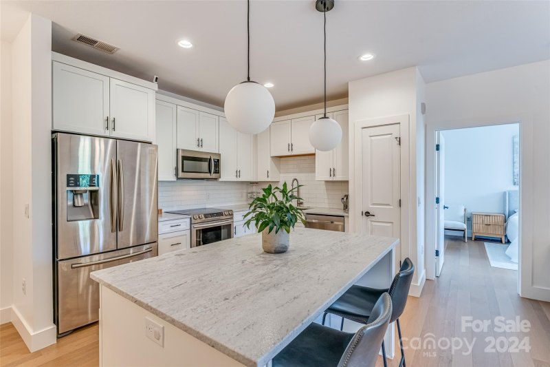 Property image 4 at 202 Brickton Village Circle, Fletcher, NC 28732