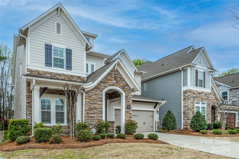Property image 2 at 13125 Kornegy Drive, Charlotte, NC 28277