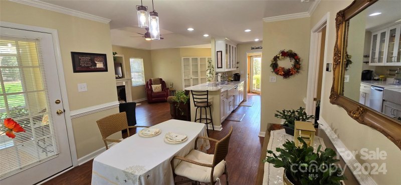 Property image 3 at 103 Oak Village Parkway, Mooresville, NC 28117