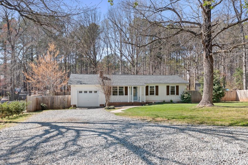 Property image 4 at 6992 Executive Circle, Denver, NC 28037