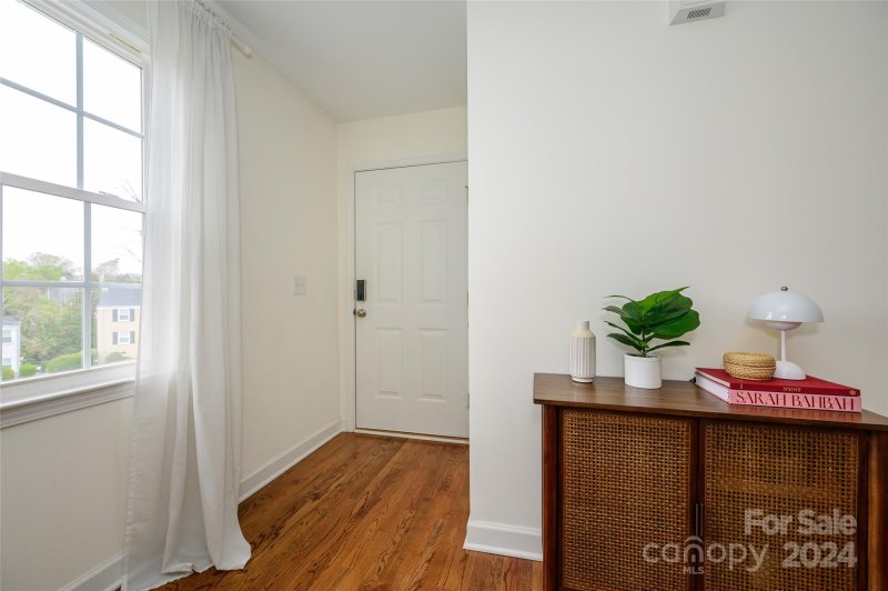 Property image 2 at 418 Wakefield Drive, Charlotte, NC 28209