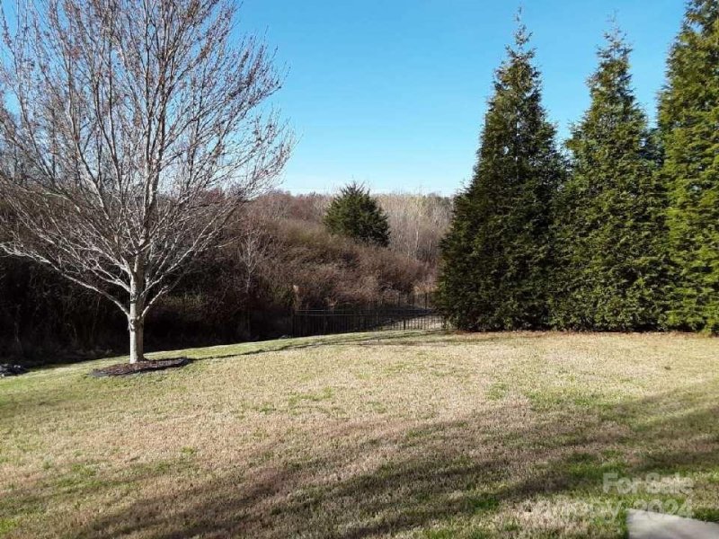 Property image 3 at 6057 Piscataway Court, Rock Hill, SC 29732