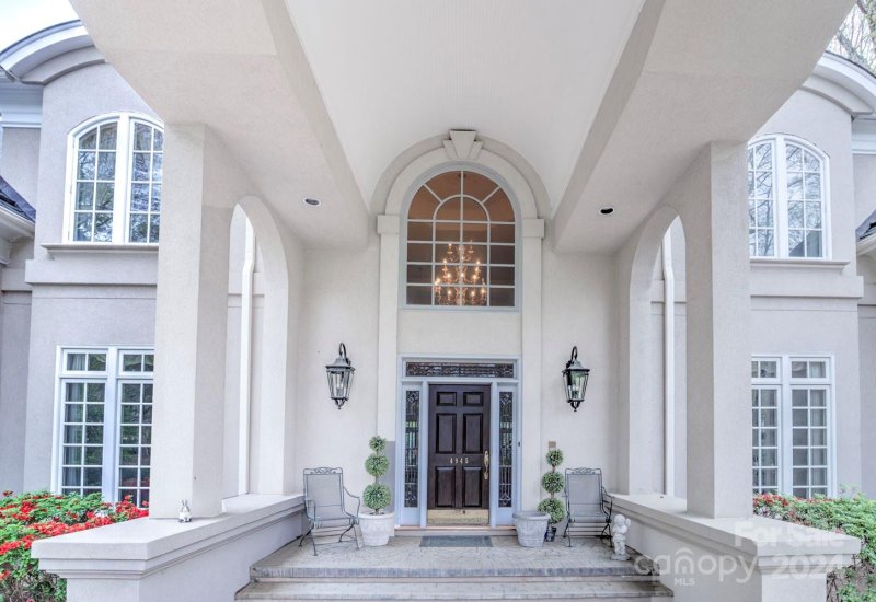 Property image 4 at 4945 Piper Glen Drive, Charlotte, NC 28277