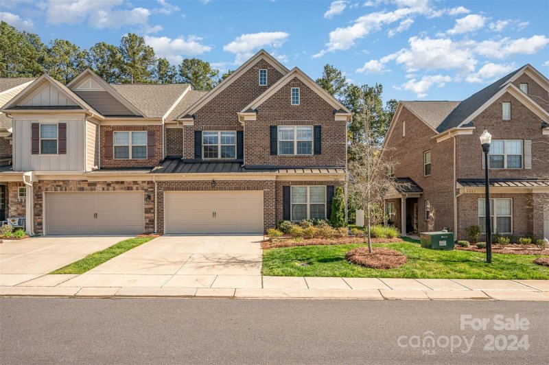 3053 Hartson Pointe Drive