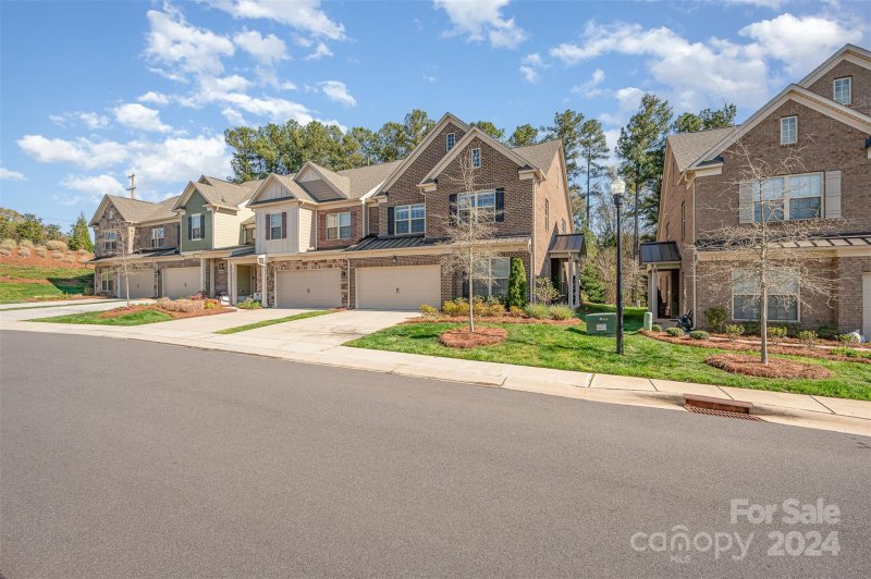 Property image 3 at 3053 Hartson Pointe Drive, Fort Mill, SC 29707