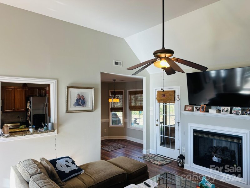 Property image 2 at 7004 Hemby Commons Parkway, Indian Trail, NC 28079