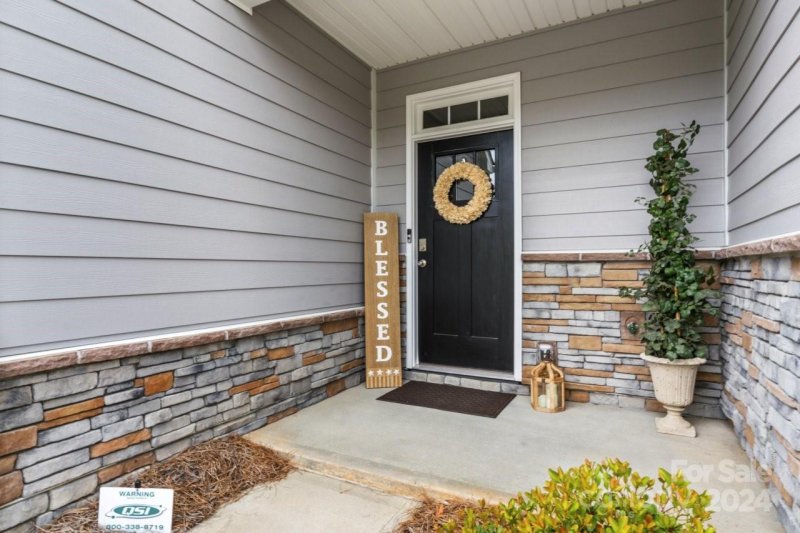 Property image 5 at 626 Altamonte Drive, Lake Wylie, SC 29710