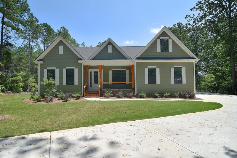 574 Shepherd Lane