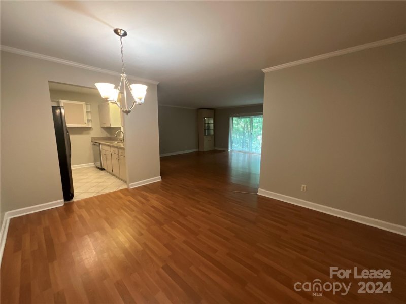 Property image 4 at 1323 Queens Road, Charlotte, NC 28207