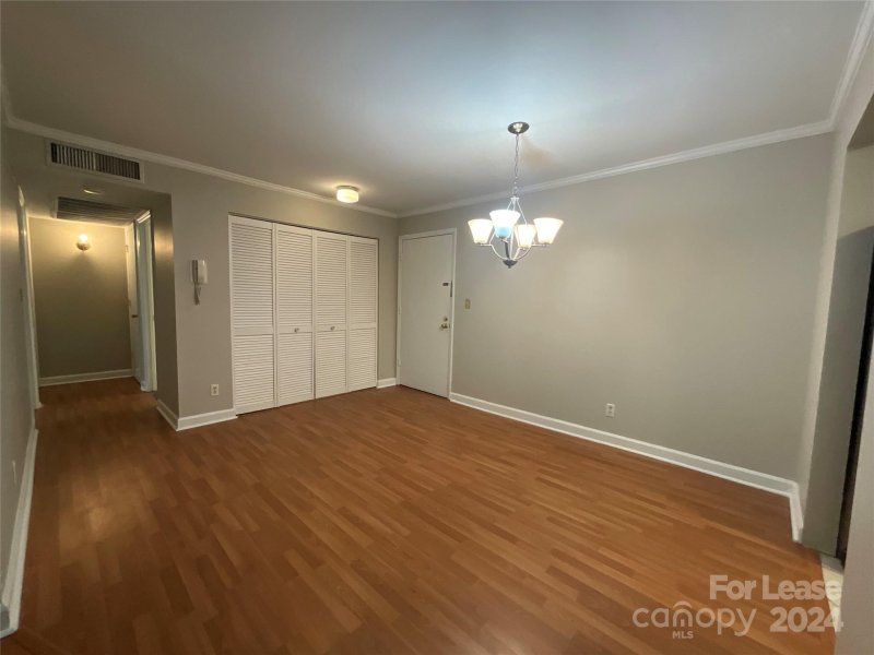 Property image 5 at 1323 Queens Road, Charlotte, NC 28207