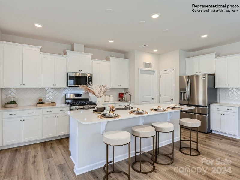 Property image 4 at 19014 Direwolf Cove, Charlotte, NC 28278