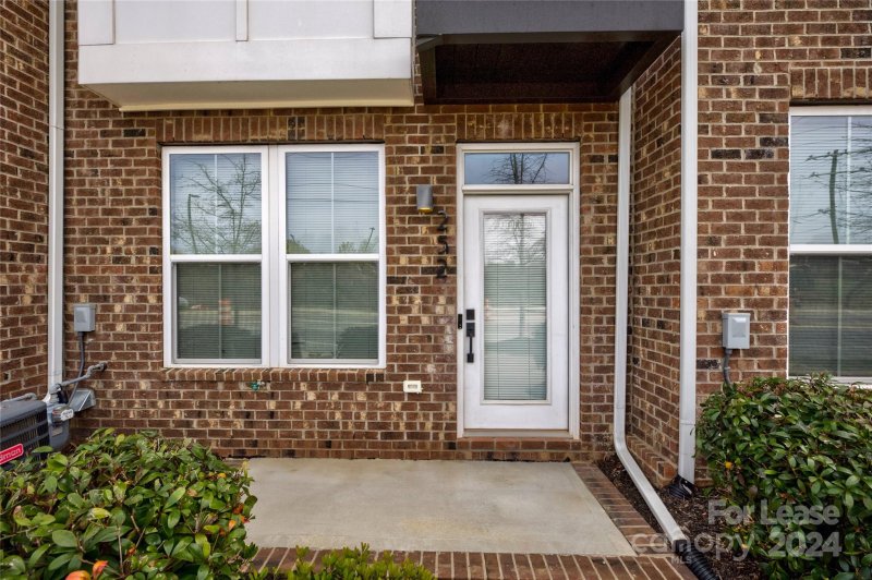 Property image 3 at 252 Parkwood Avenue, Charlotte, NC 28206