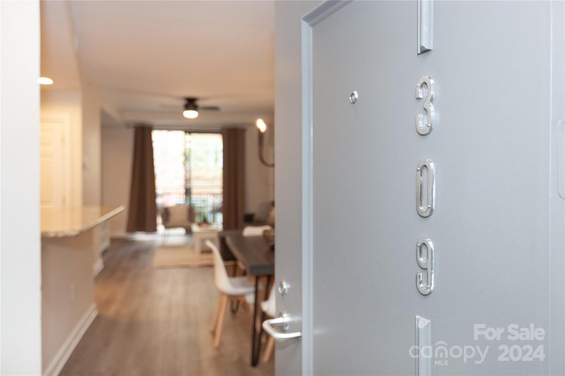 Property image 3 at 718 Trade Street, Charlotte, NC 28202