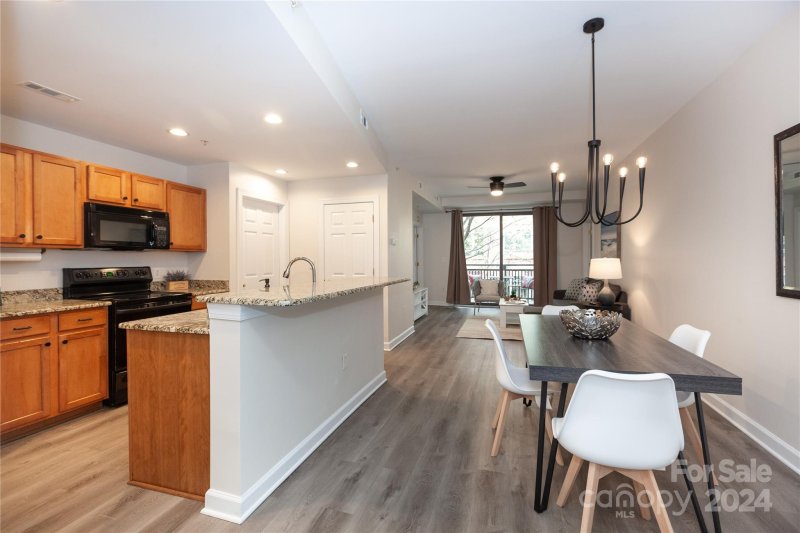 Property image 4 at 718 Trade Street, Charlotte, NC 28202