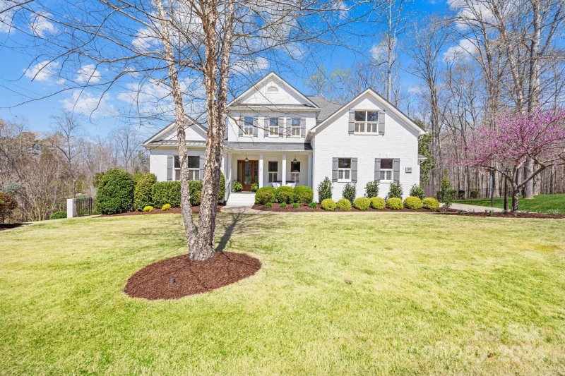 Property image 3 at 109 Walking Horse Trail, Davidson, NC 28036