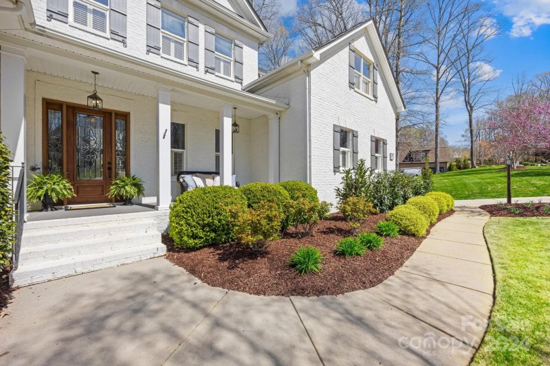 Property image 4 at 109 Walking Horse Trail, Davidson, NC 28036