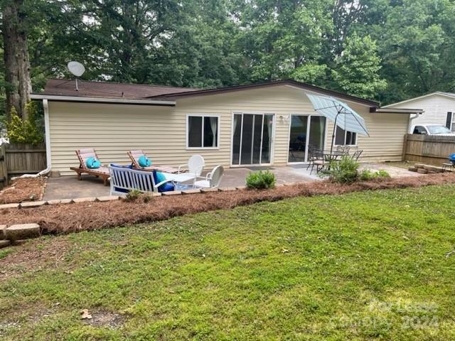 Property image 2 at 7263 Executive Circle, Denver, NC 28037