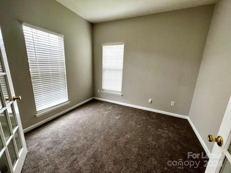 Property image 5 at 3519 Balsam Tree Drive, Charlotte, NC 28269