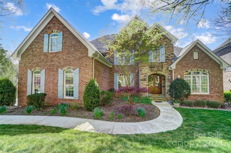 Property image 5 at 922 Cove Point Lane, Tega Cay, SC 29708