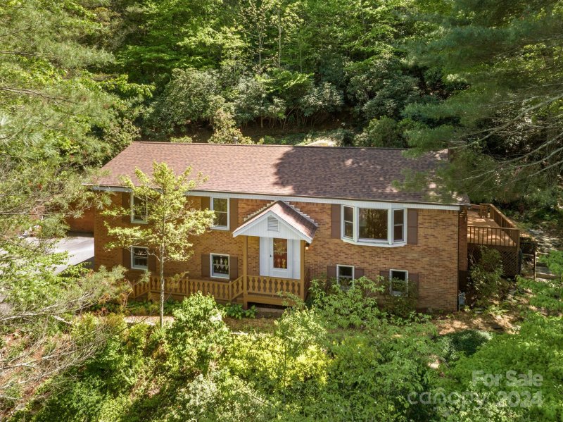 Property image 2 at 247 Park Lane, Hendersonville, NC 28791