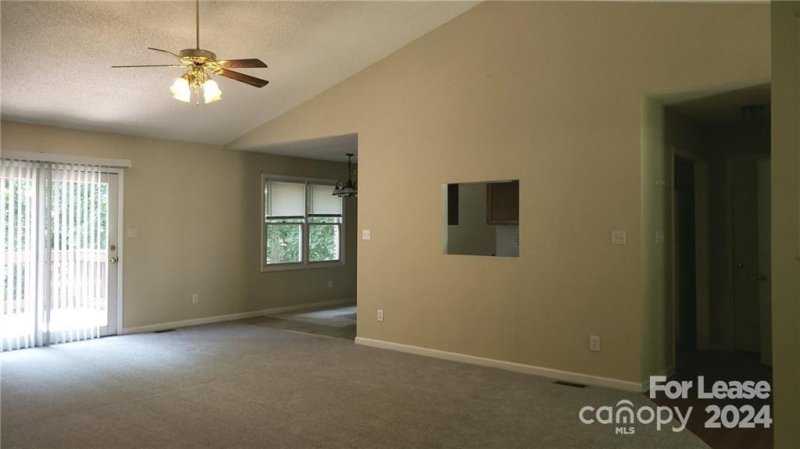Property image 3 at 6972 Forest Manor Drive, Denver, NC 28037