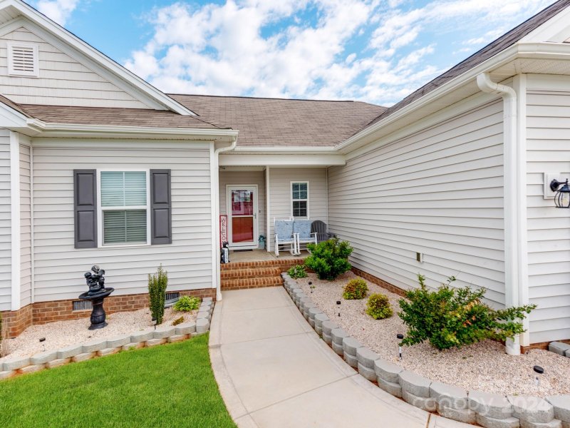 Property image 3 at 2748 Eagle Drive, Lincolnton, NC 28092