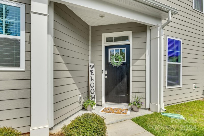 Property image 2 at 614 Altamonte Drive, Lake Wylie, SC 29710