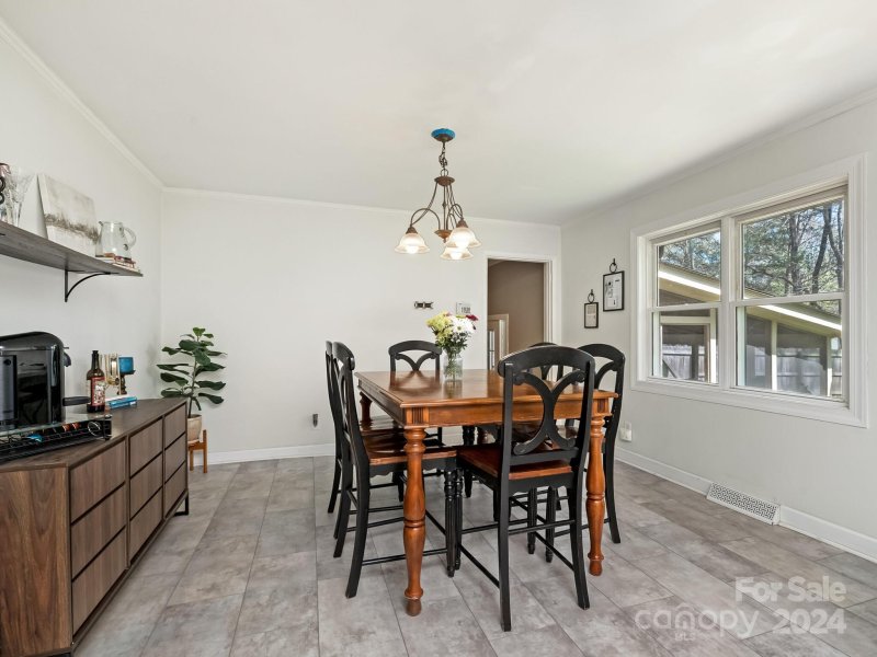 Property image 5 at 816 Owen Boulevard, Charlotte, NC 28213