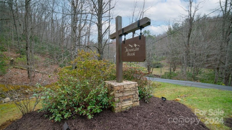 Property image 2 at 642 Golden Trout Drive, Spruce Pine, NC 28777