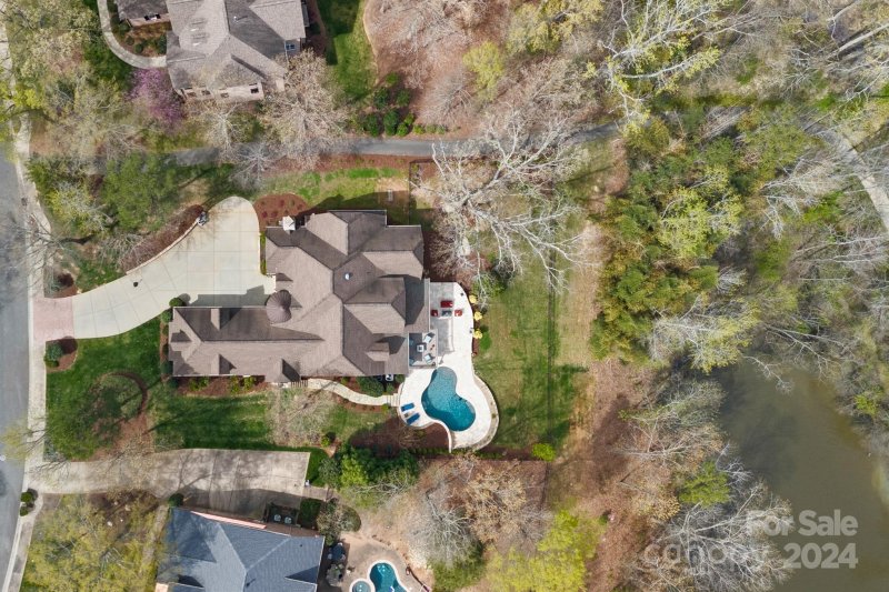 Property image 3 at 8300 Victoria Lake Drive, Waxhaw, NC 28173