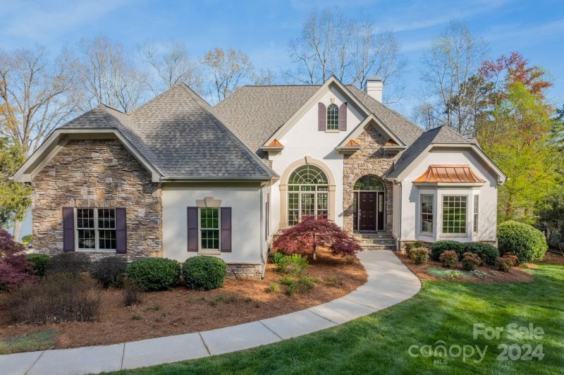 Property image 2 at 222 Wildwood Cove Drive, Mooresville, NC 28117